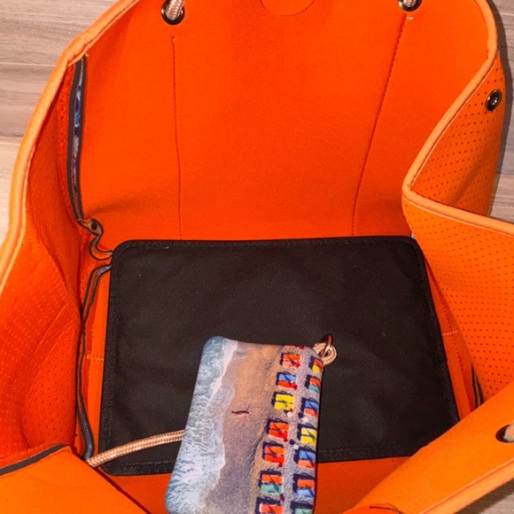 Ah•Dorned Lightweight Water Resistant Neoprene Bag - Picture 6 of 9